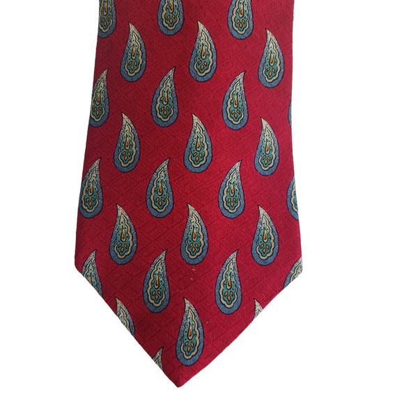 Vintage Chaps Tie Red Blue 100% Silk Made in USA Geometric - Picture 3 of 8